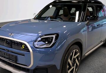Mini Countryman SE (Cooper) 1.273 km 42.846 &euro; 