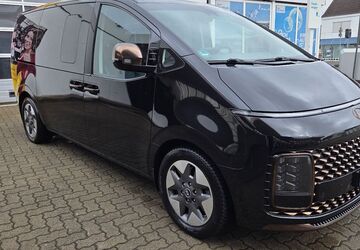 Hyundai STARIA 75.900 km 34.500 &euro; Braunschweig 38116