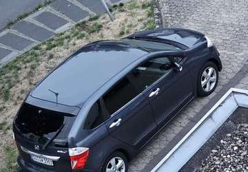 Honda FR-V 197.500 km 2.700 &euro; Bornheim 53332