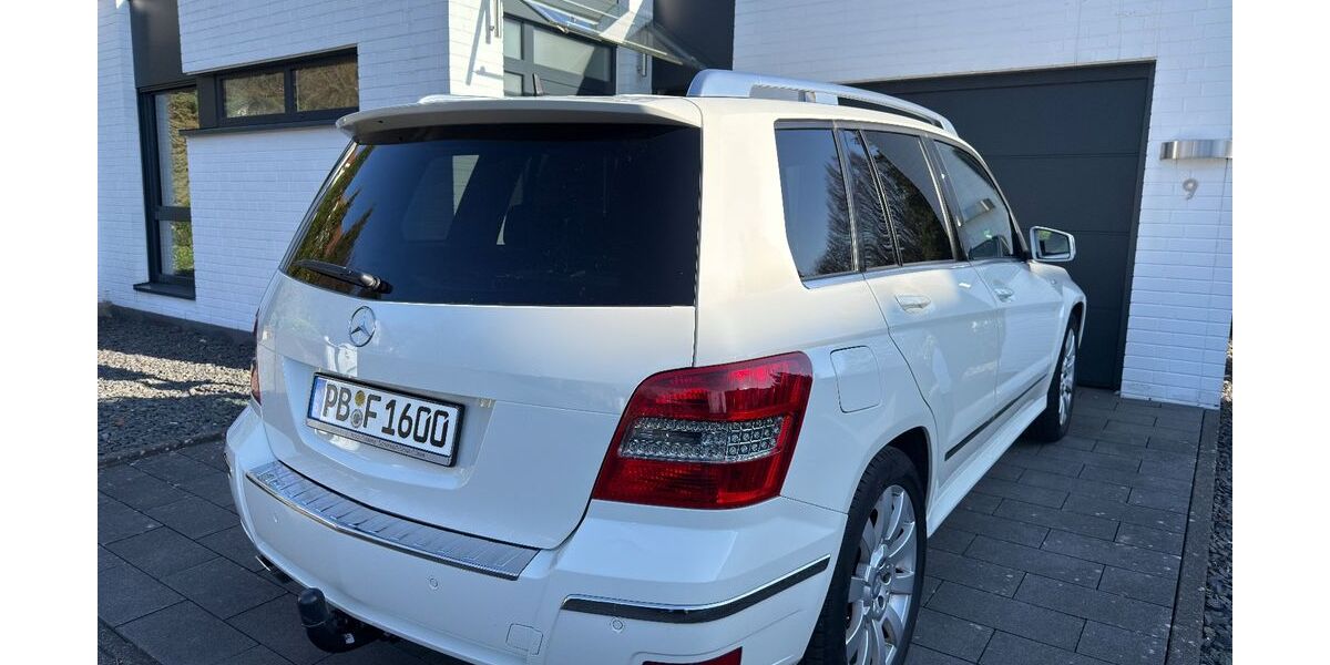 Mercedes-Benz GLK 220 98.000 km 19.950 &euro; Paderborn 33100