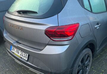 Dacia Sandero 5.200 km 20.500 &euro; Kamen 59174