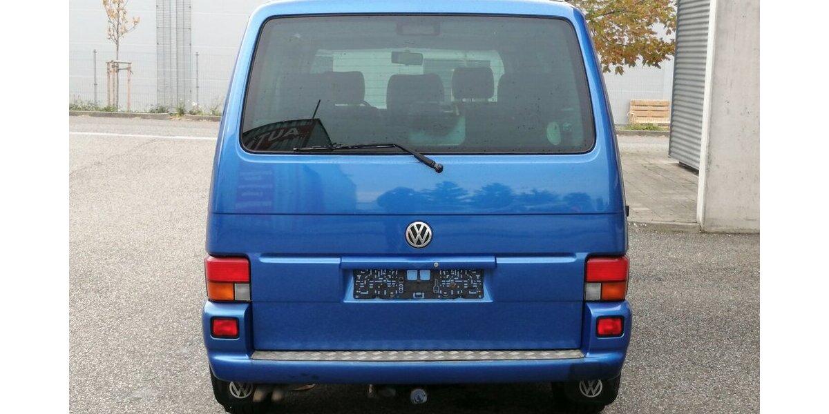 VW T4 Transporter Bus Multivan Atlantis AHK KAT 180.000 km 17.998 &euro; Landau 76829