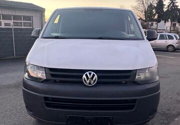 VW T5 Transporter 282.000 km 4.900 &euro; Niefern-Öschelbronn 75223