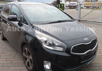 Kia Carens 176.000 km 7.500 &euro; Bühl-Vimbuch 77815