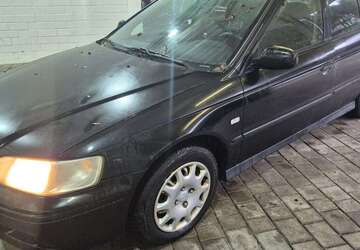 Honda Accord 267.000 km 500 &euro; Bad Berneck 95460