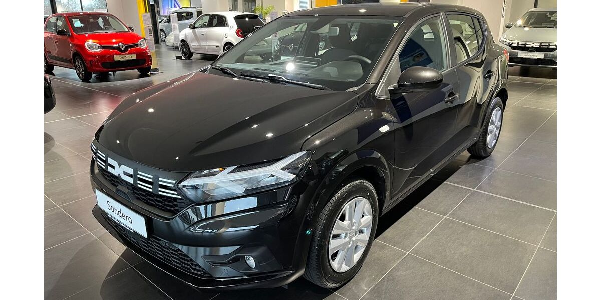 Dacia Sandero 4.990 km 17.190 &euro; Langenfeld 40764