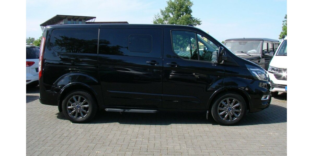Ford Tourneo Custom 320 L1 Titanium X ACC AHK SHZ 8Sitz 67.732 km 34.980 &euro; Falkensee 14612