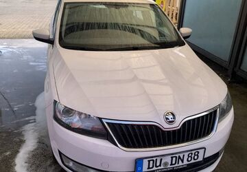 Skoda Rapid 125.000 km 10.300 &euro; Kamp-Lintfort 47475