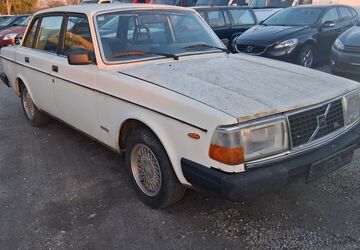 Volvo 240 422.000 km 2.800 &euro; Elmshorn 25335