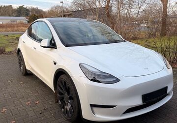 Tesla Model Y 30.773 km 39.300 &euro; Jade 26349