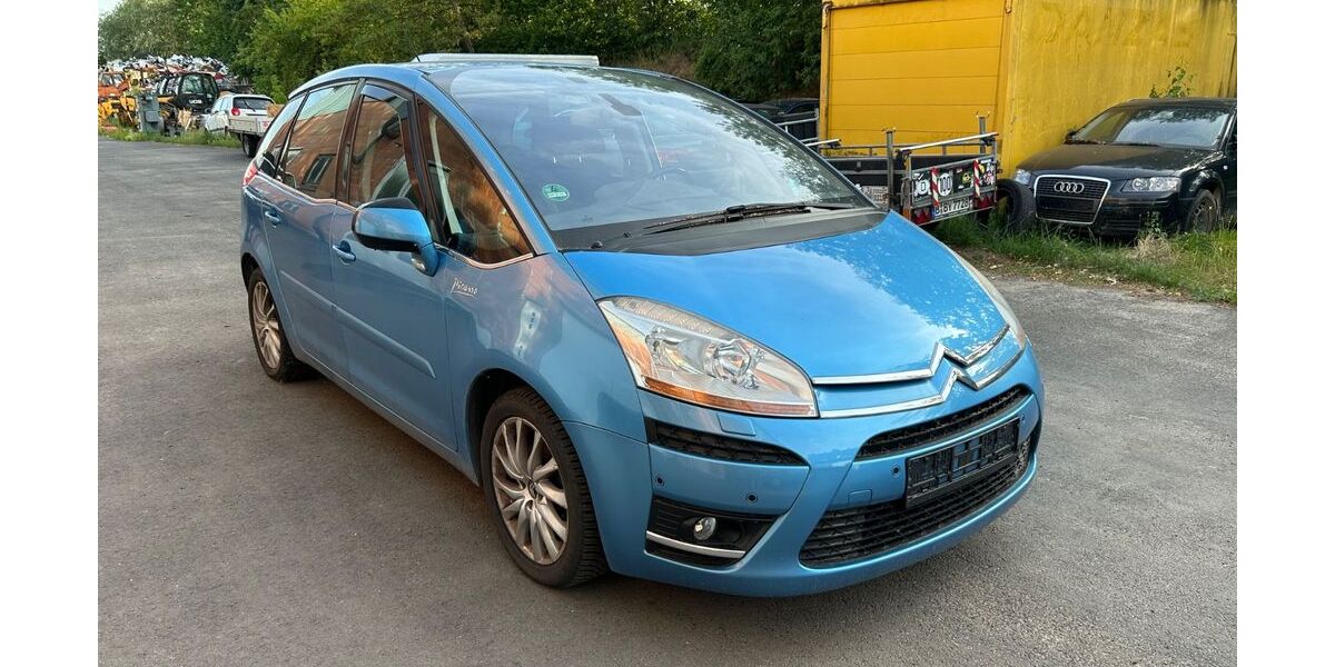 Citroen C4 Picasso 147.000 km 3.799 &euro; Bernau 16321