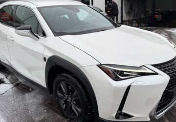 Lexus UX 119.000 km 19.490 &euro; Idar Oberstein 55743