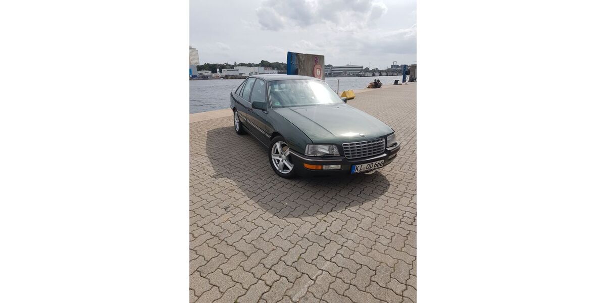 Opel Senator 179.360 km 9.800 &euro; Kiel 24146