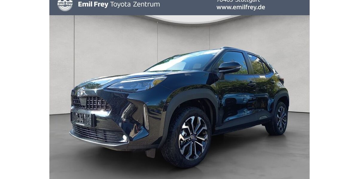 Toyota Yaris Cross 1.900 km 27.490 &euro; Stuttgart 70469
