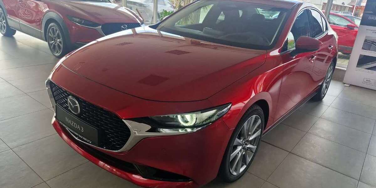 Mazda 3 1.153 km 26.999 &euro; Köthen 06366