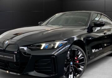 BMW i4 2.000 km 68.580 &euro; Dachau 85221
