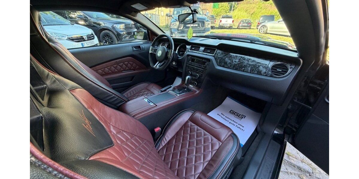 Ford Mustang 3,7 mit Leder 