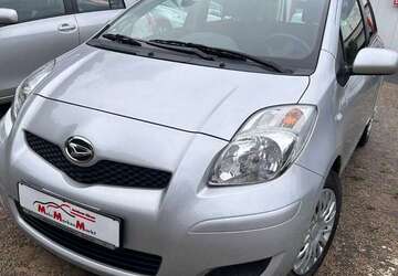 Daihatsu Charade 94.300 km 6.990 &euro; Ilmenau 98693