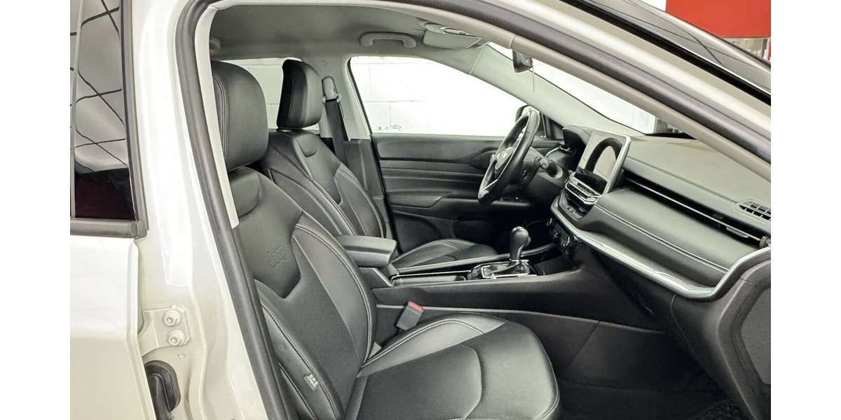 Jeep Compass S Plug-IN Hybrid 4WD 1.Hand Anhängerkplg 43.400 km 25.470 &euro; Lich 35423
