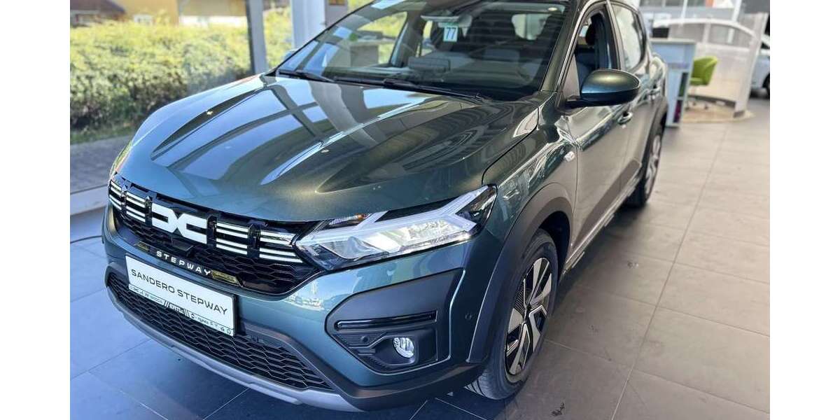 Dacia Sandero 1.500 km 18.890 &euro; Radeberg 01454