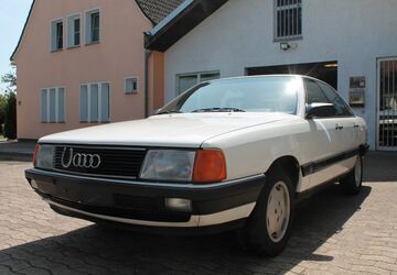 Audi 100 174.900 km 4.450 &euro; Augustdorf 32832