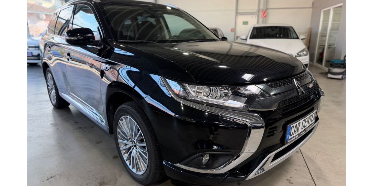 Mitsubishi Plug-in Hybrid Outlander 42.000 km 21.490 &euro; Bocholt 46395