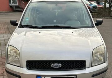 Ford Fusion 168.000 km 2.999 &euro; Wuppertal 42283
