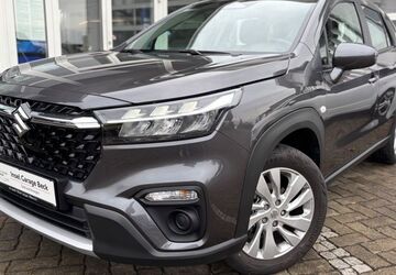 Suzuki (SX4) S-Cross 5.590 km 19.850 &euro; Reichenau 78479