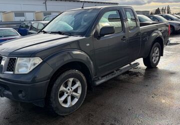 Nissan Navara 313.193 km 6.350 &euro; Maxhütte -Haidhof 93142