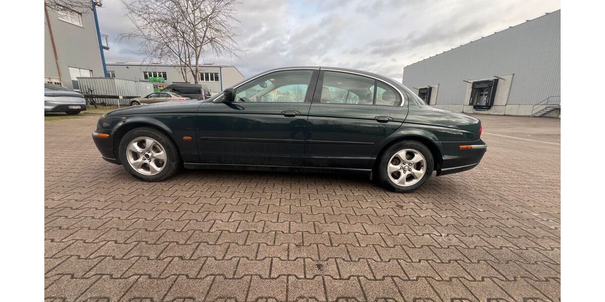 Jaguar S-Type 170.000 km 9.500 &euro; Germersheim 76726