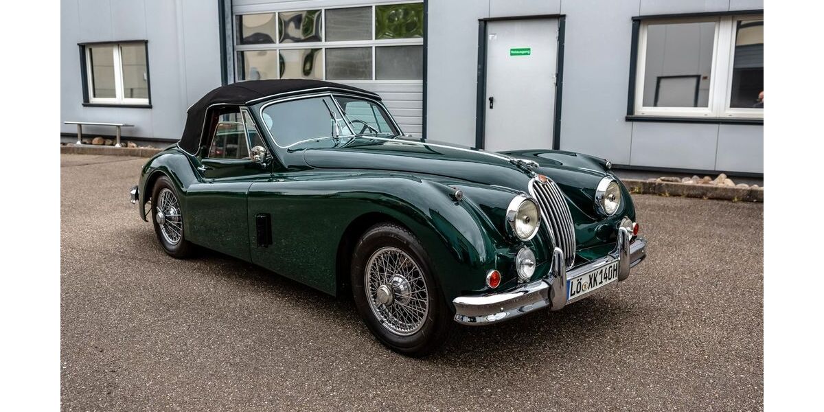 Jaguar XK 8.900 km 129.500 &euro; Rümmingen 79595