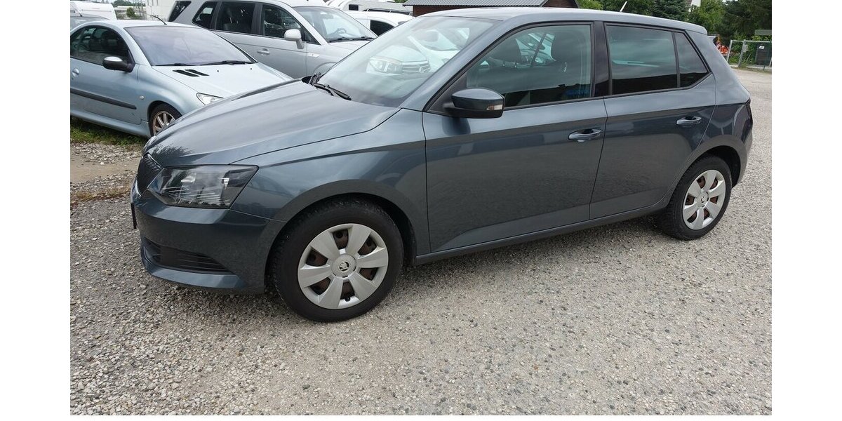 Skoda Fabia Ambition Klimatronik PDC Sitzheizung 120.800 km 6.950 &euro; Neumarkt/OPf 92318