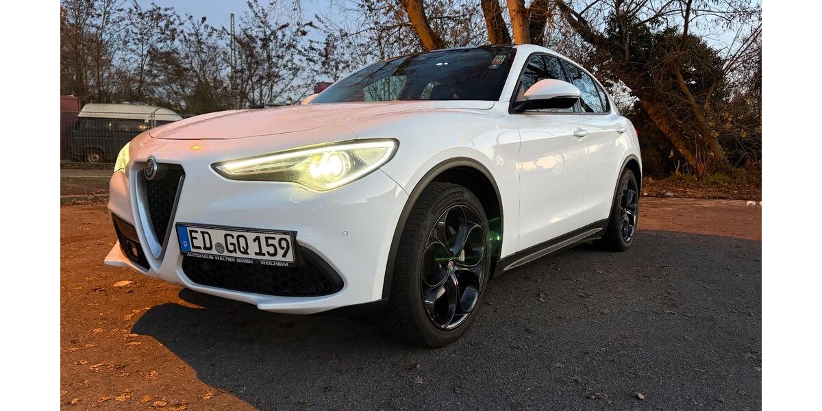 Alfa Romeo Stelvio 191.000 km 16.500 &euro; Ludwigshafen 67063