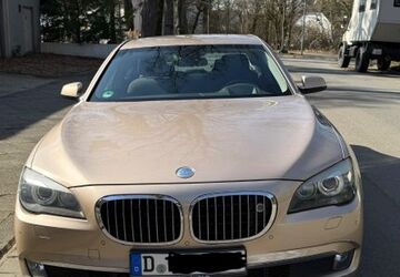 BMW 730 220.000 km 7.000 &euro; Düsseldorf 40225