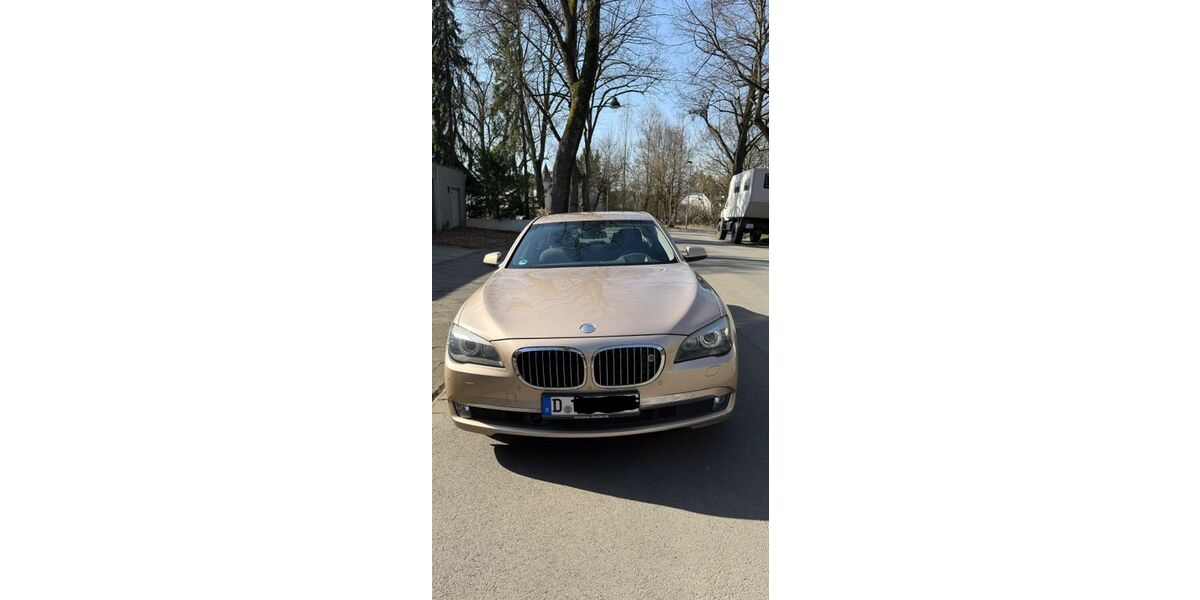 BMW 730 220.000 km 7.000 &euro; Düsseldorf 40225