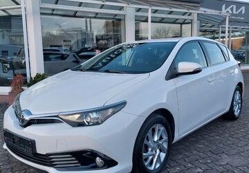 Toyota Auris 115.000 km 10.400 &euro; Kleinheubach 63924
