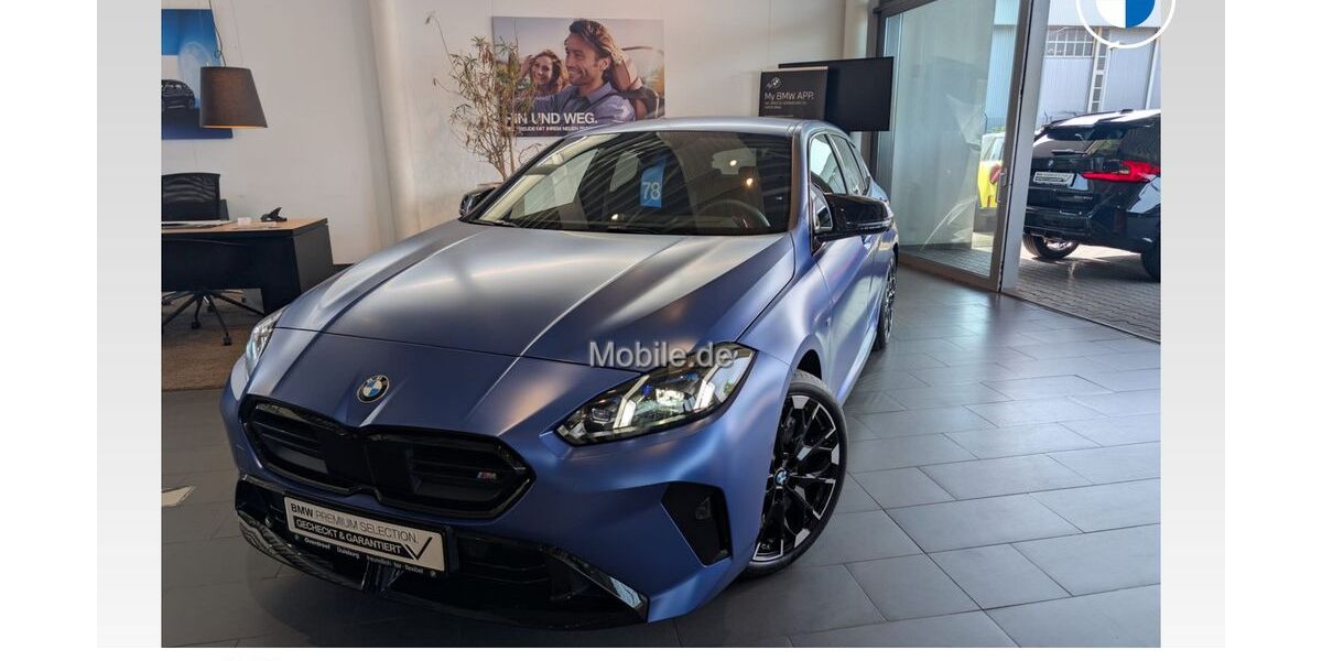 BMW M135 4.423 km 43.950 &euro; Duisburg 47119