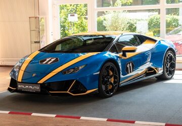Lamborghini Huracán 4.700 km 298.900 &euro; Hamburg 22453