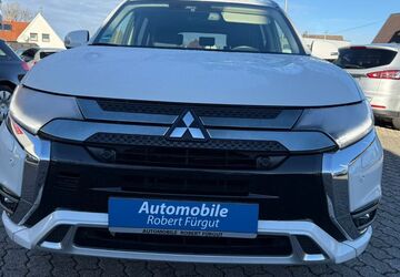 Mitsubishi Outlander 126.970 km 17.900 &euro; Kissing 86438