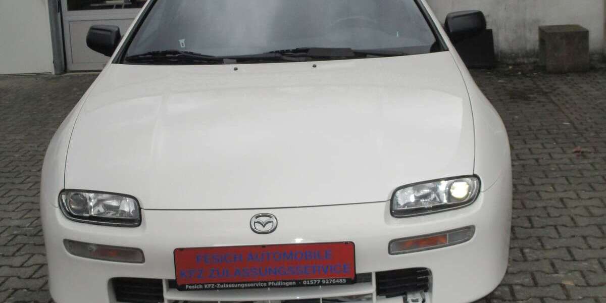 Mazda 323 25.600 km 7.950 &euro; Pfullingen 72793