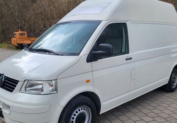 VW T5 Transporter 152.000 km 7.350 &euro; ROTTWEIL 78628