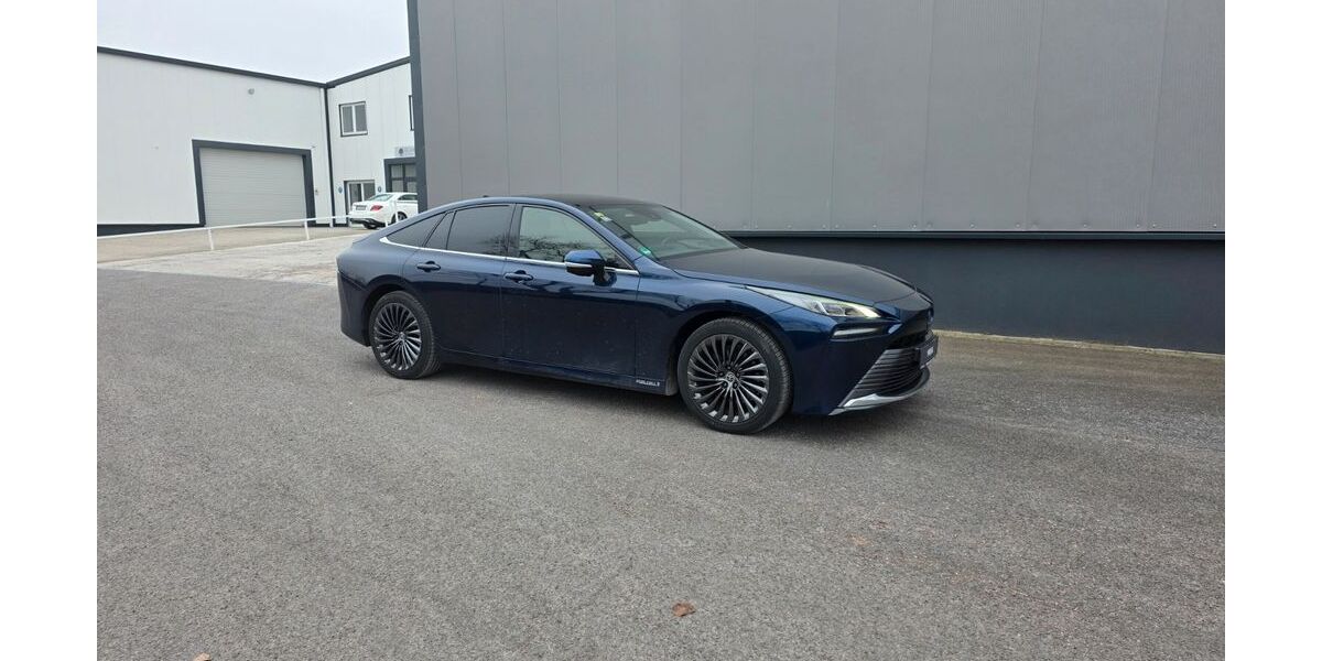 Toyota Mirai 10.000 km 19.900 &euro; Blankenfelde-Mahlow bei BERLIN 15831