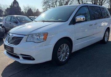 Lancia Voyager 149.850 km 10.990 &euro; Hamburg 22529