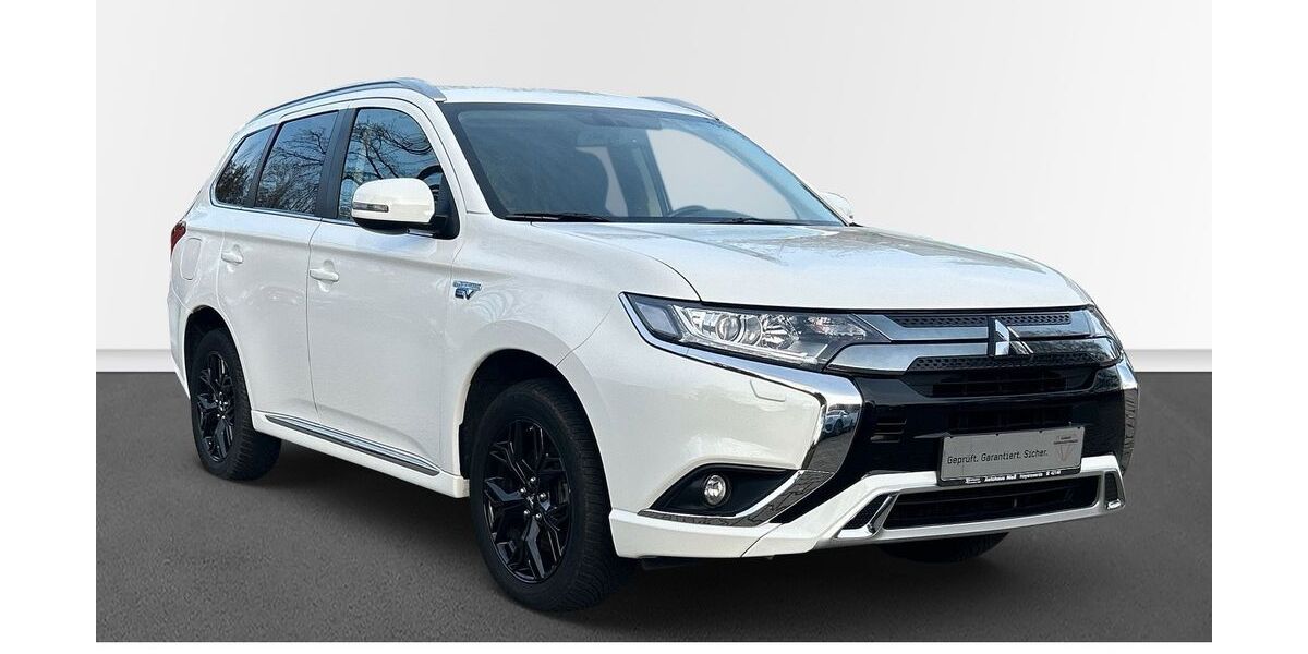 Mitsubishi Plug-in Hybrid Outlander 59.673 km 24.630 &euro; Hoyerswerda 02977