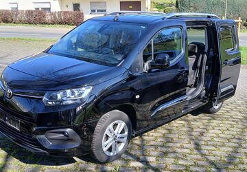 Toyota Proace City 63.000 km 21.600 &euro; Odenthal-Neschen 51519