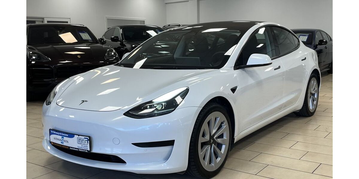 Tesla Model 3 34.639 km 26.850 &euro; Bonn 53227