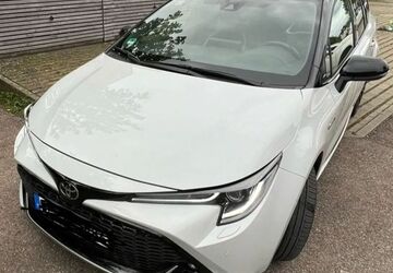Toyota Corolla 65.000 km 18.000 &euro; Wolfenbüttel 38304