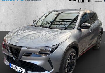 Alfa Romeo Junior 8.125 km 31.950 &euro; Bad Zwischenahn 26160