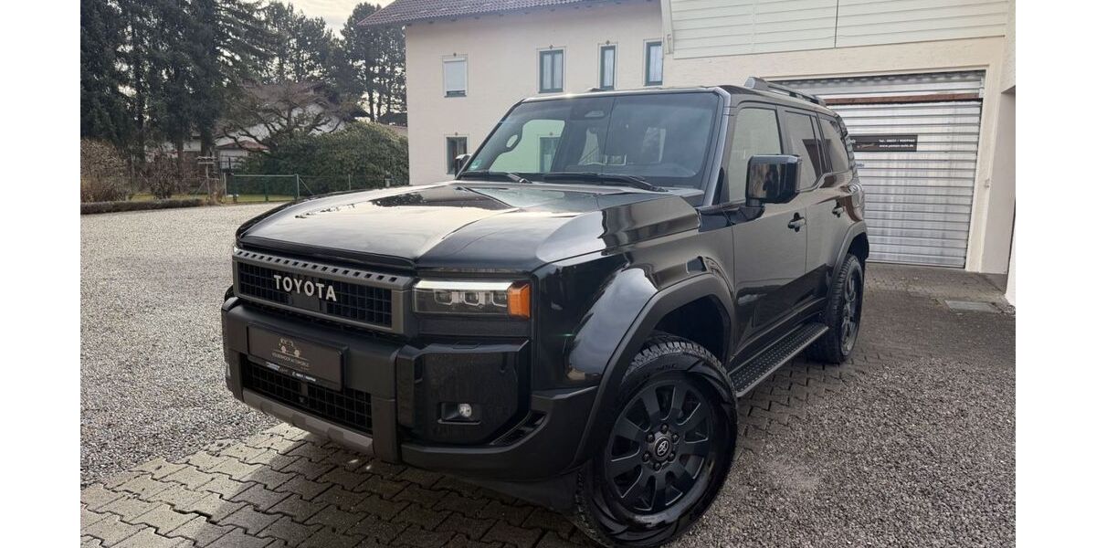 Toyota Land Cruiser 29.990 km 79.990 &euro; Bad Aibling 83043