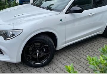 Alfa Romeo Stelvio 59.990 km 49.850 &euro; Rosenheim 83022